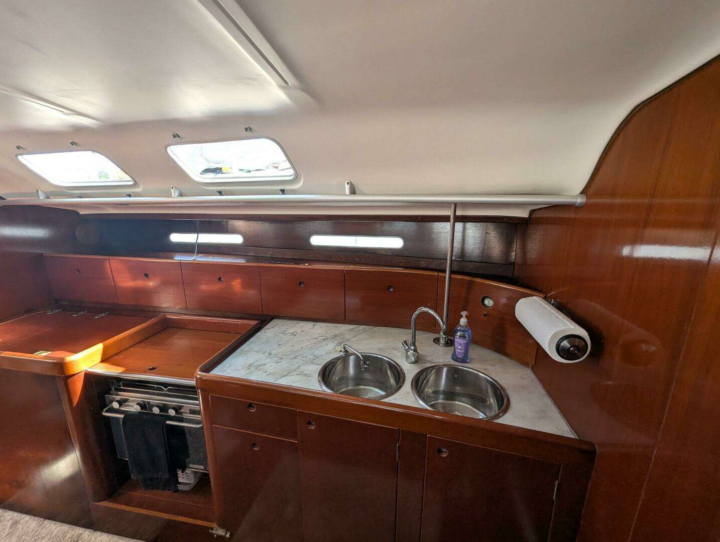1992 Beneteau First 45F5 - Image 36