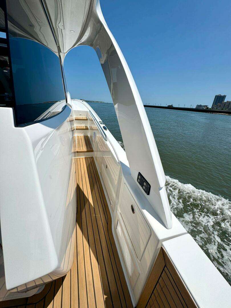 2027 Valhalla Boatworks V55 Sport Yacht - Image 33