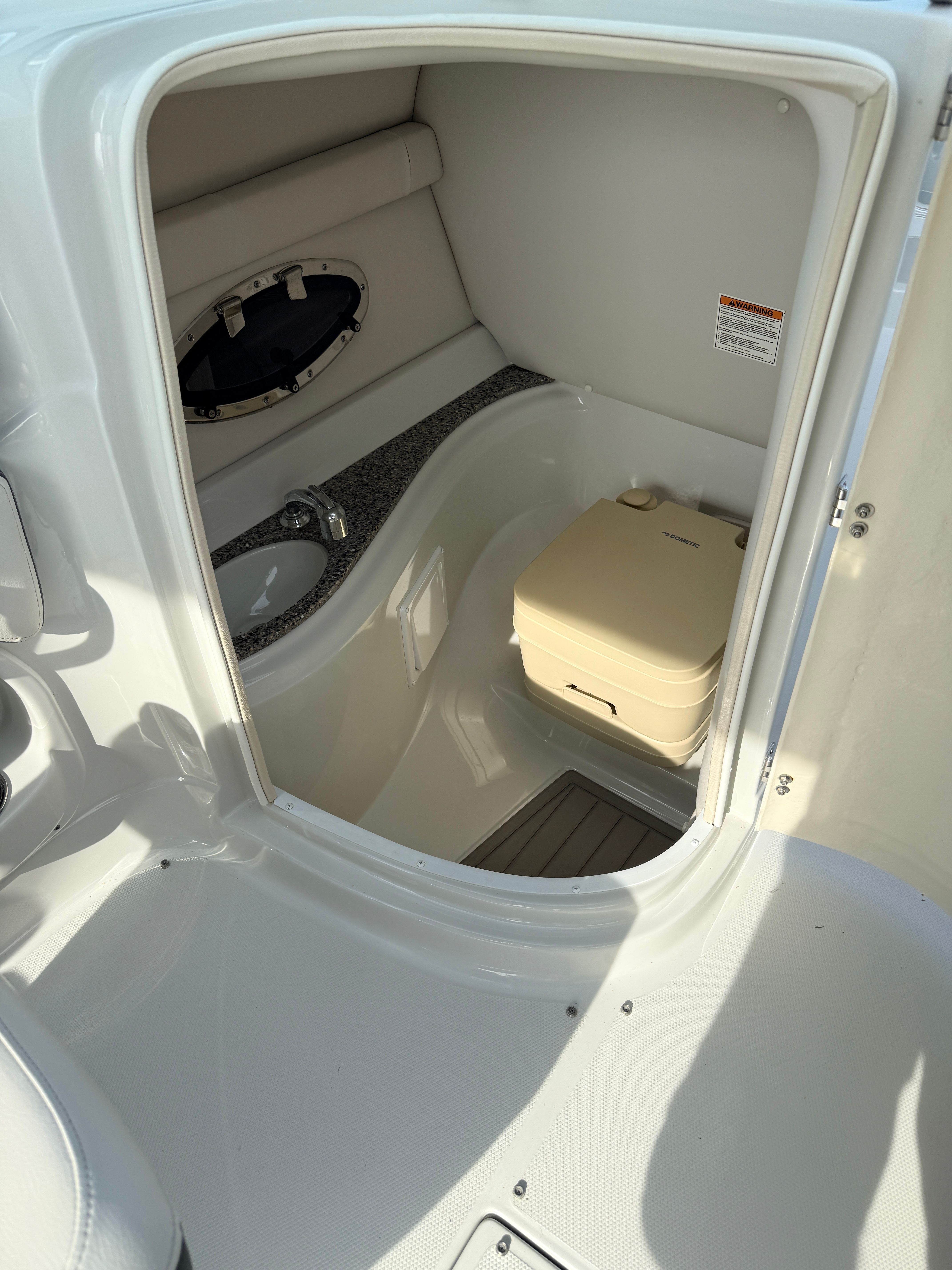 2021 Crownline Eclipse E235 XS - 20