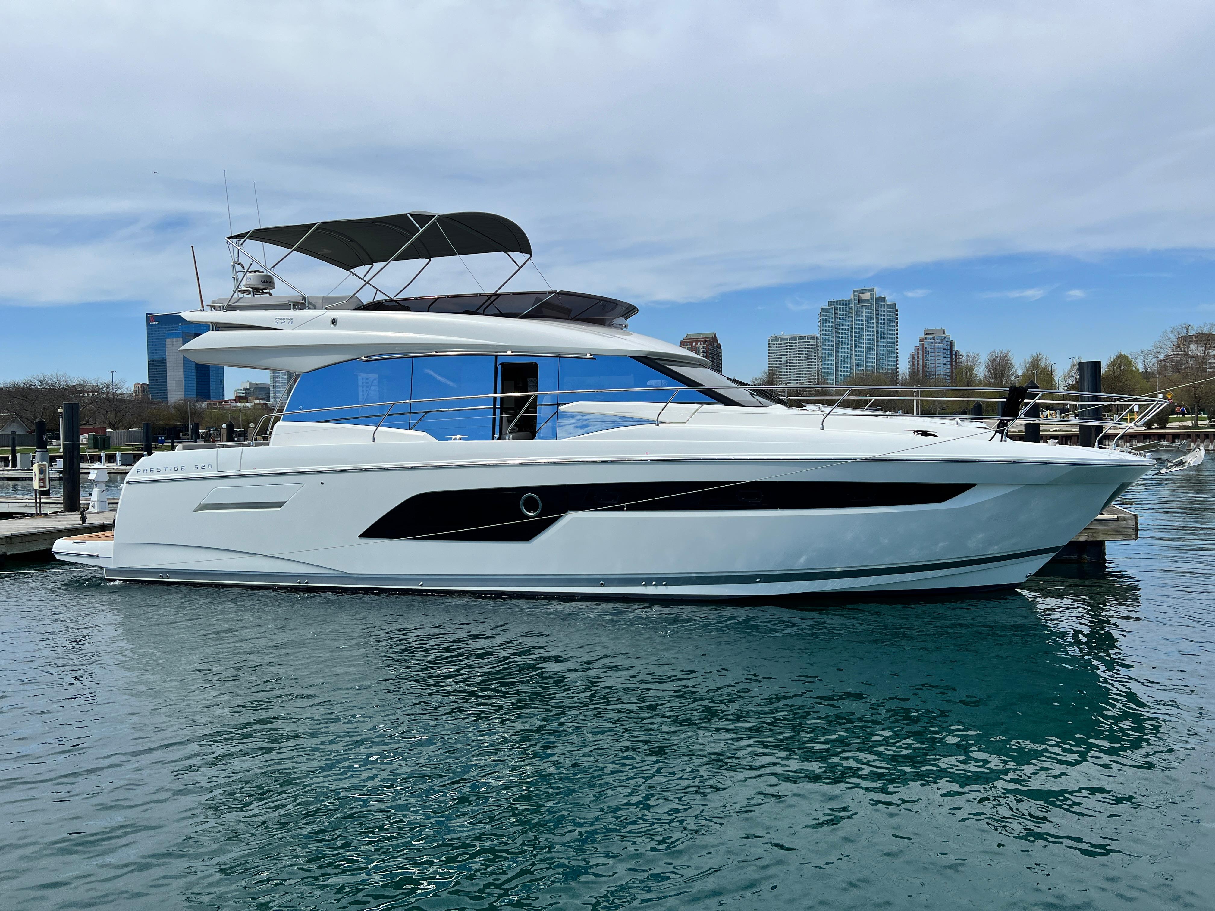 2024 Prestige 520