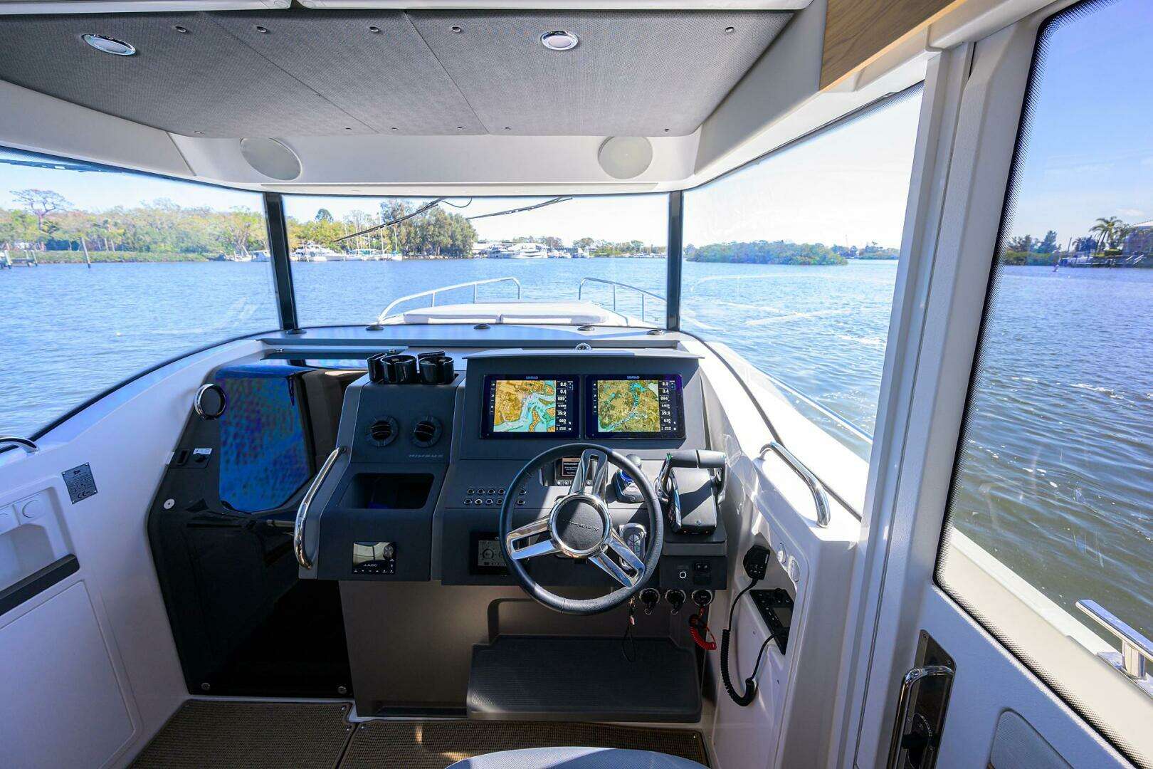 2024 Nimbus Commuter 11 - Image 14