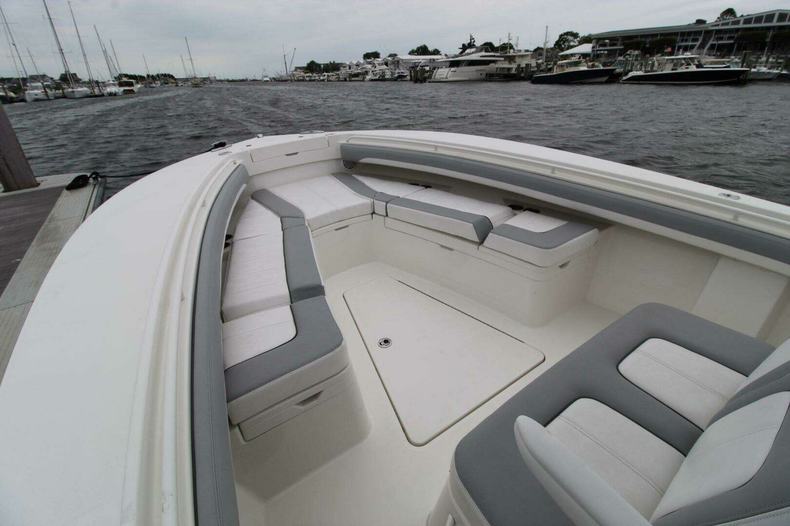 2020 Regulator — - Image 8