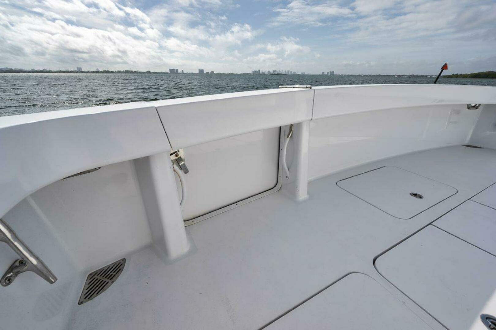 2007 Viking 52 Sport Coupe - Image 48