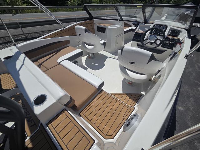2026 Starcraft SVX OB 190 DC OB w/140hp and Trailer - 12