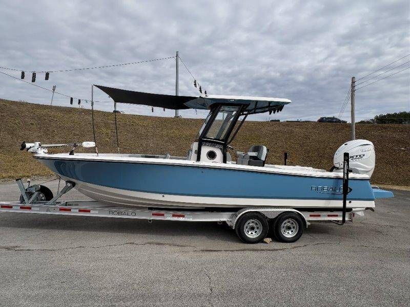 2026 Robalo 266 Cayman - 26