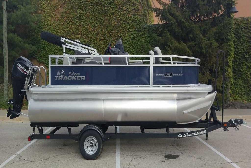 2026 Sun Tracker Bass Buggy 16 XL Select