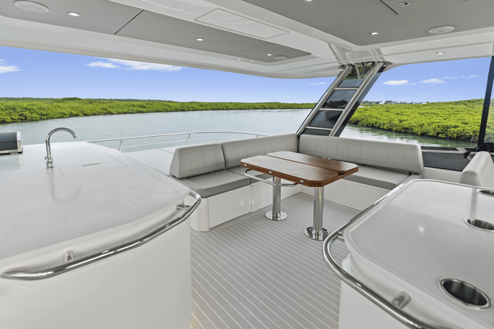 2026 Aquila 50 Yacht - Image 60