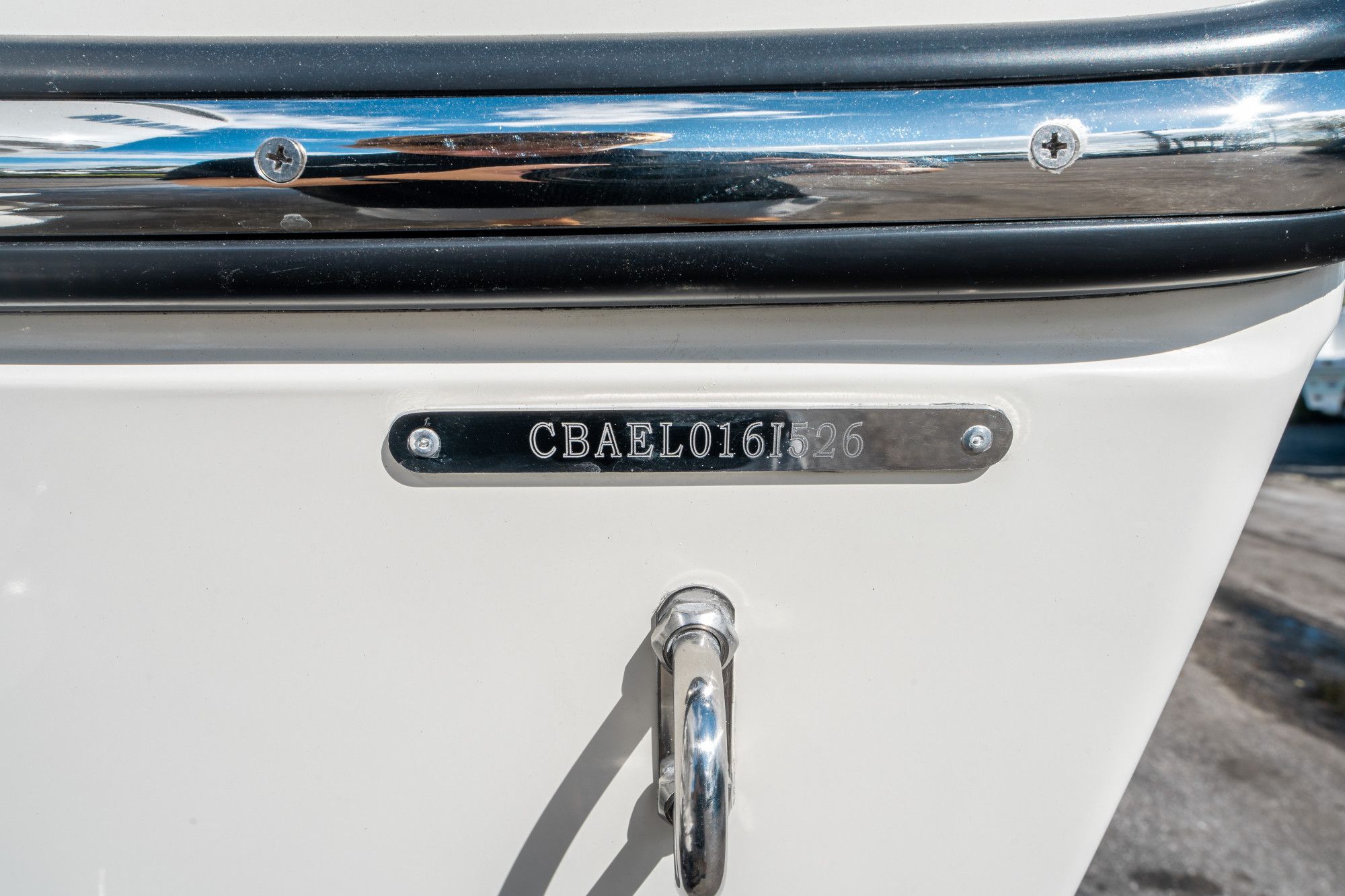 2026 Cobia 305 Center Console - 38