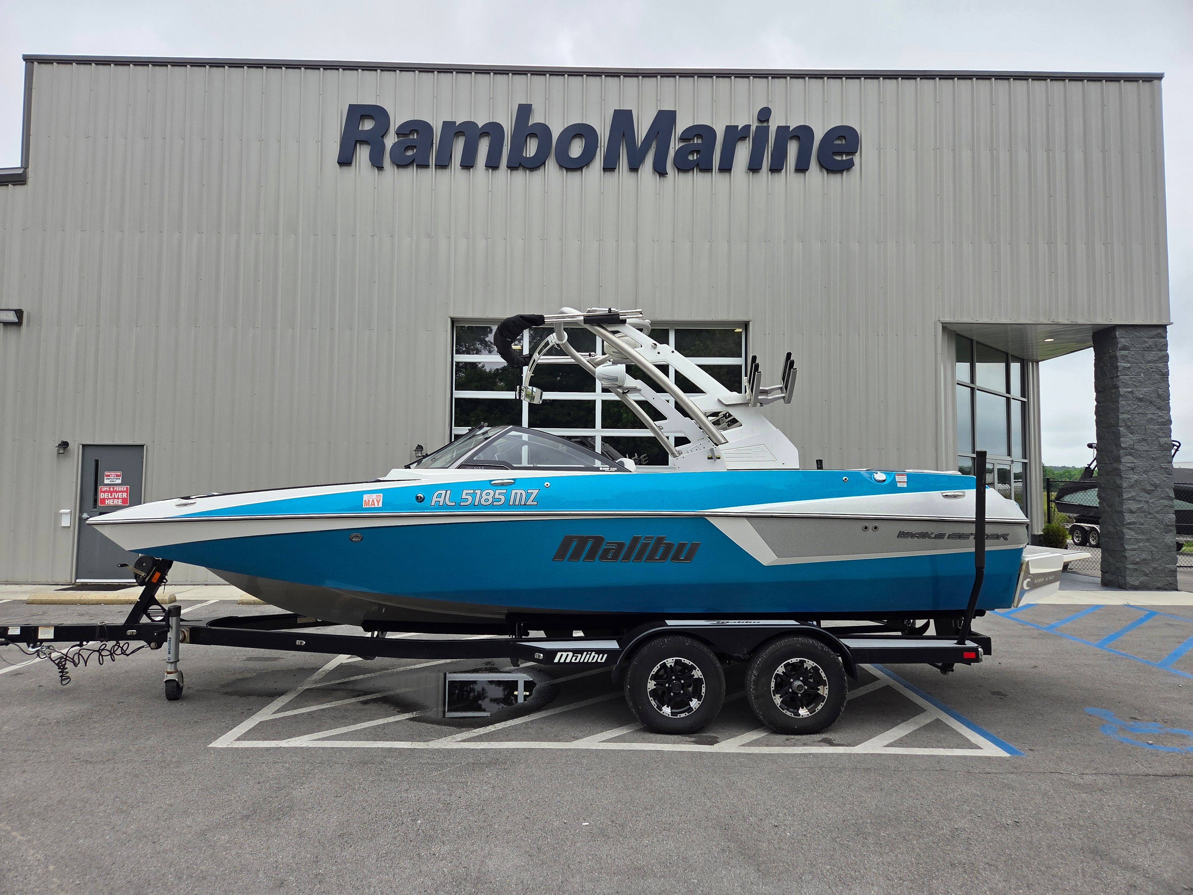 2018 Malibu Wakesetter 22 MXZ