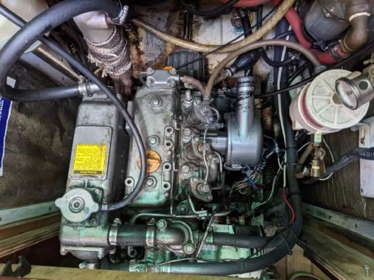 1990 Caliber 33 - 8