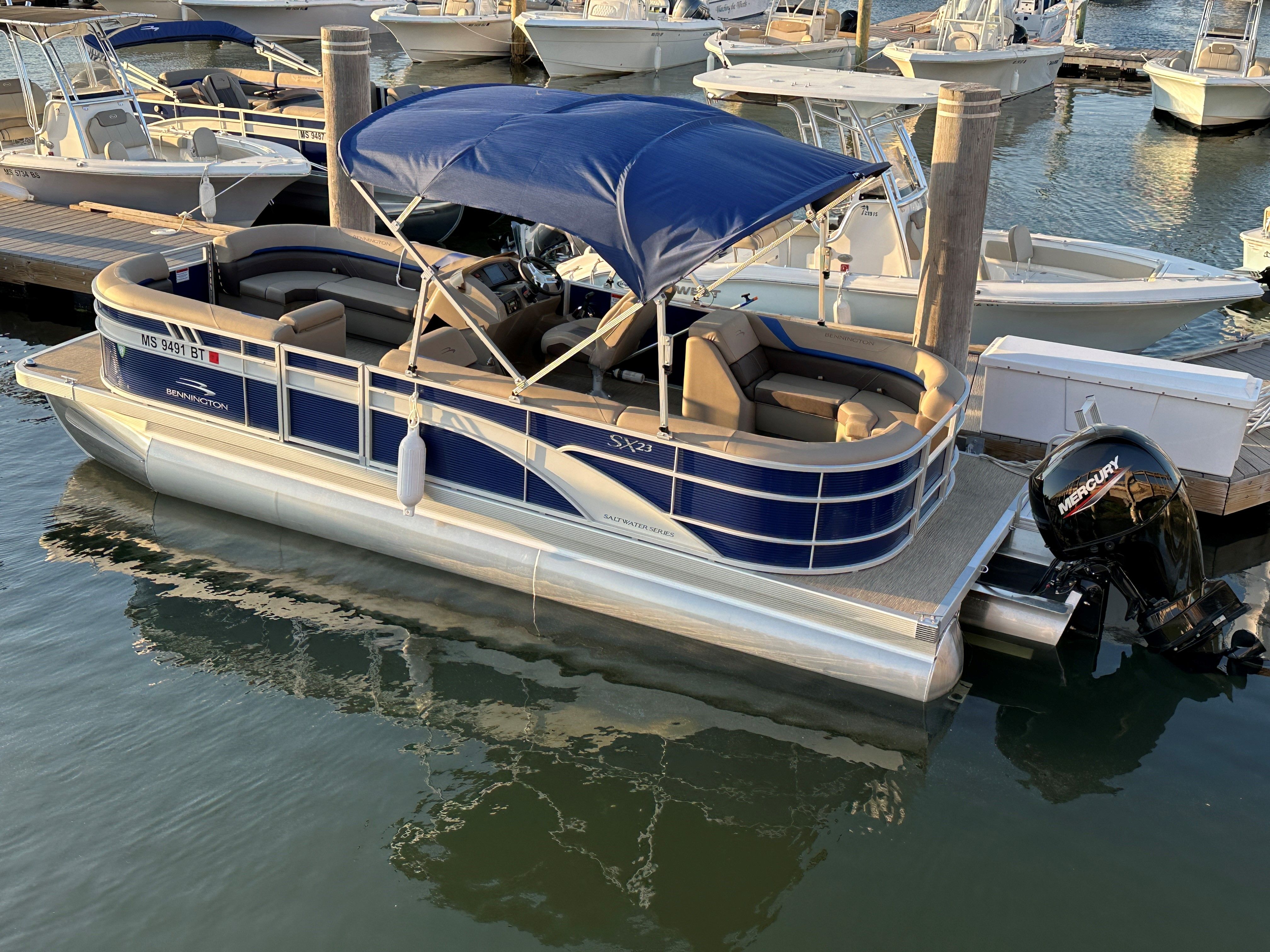2023 Bennington 23SXSRC