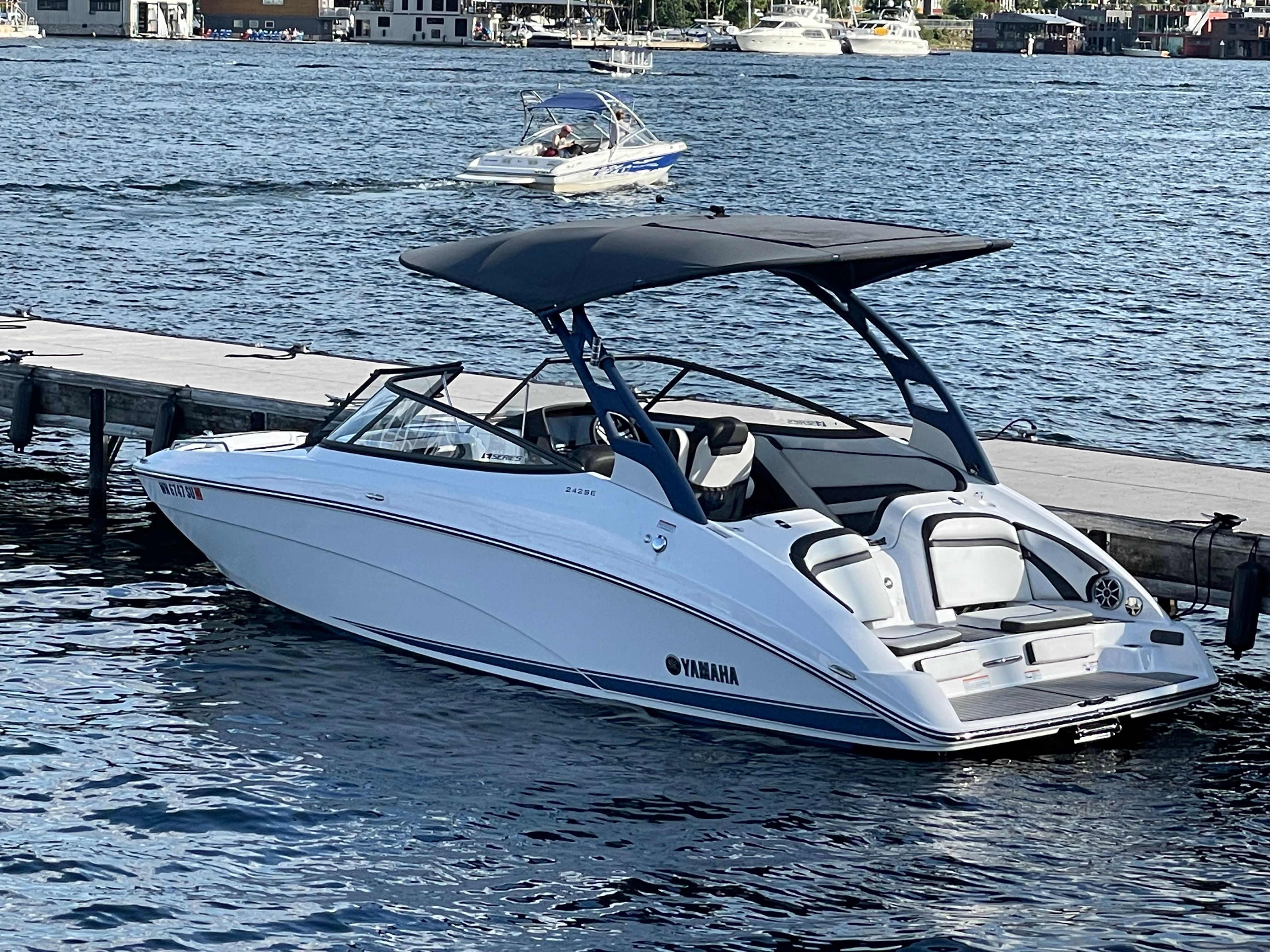 2020 Yamaha Boats 242SE - 9