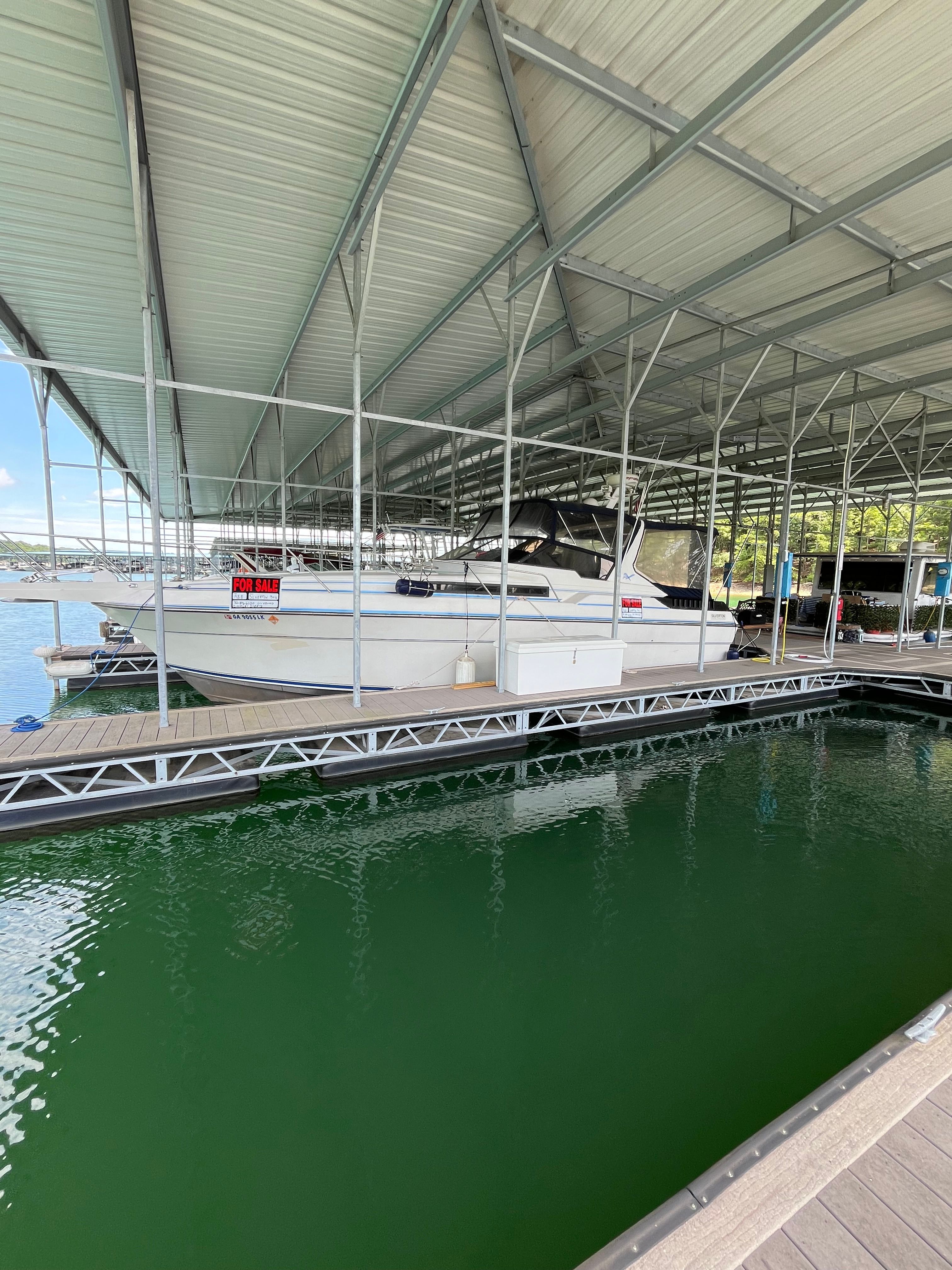 1988 Silverton 34 Express
