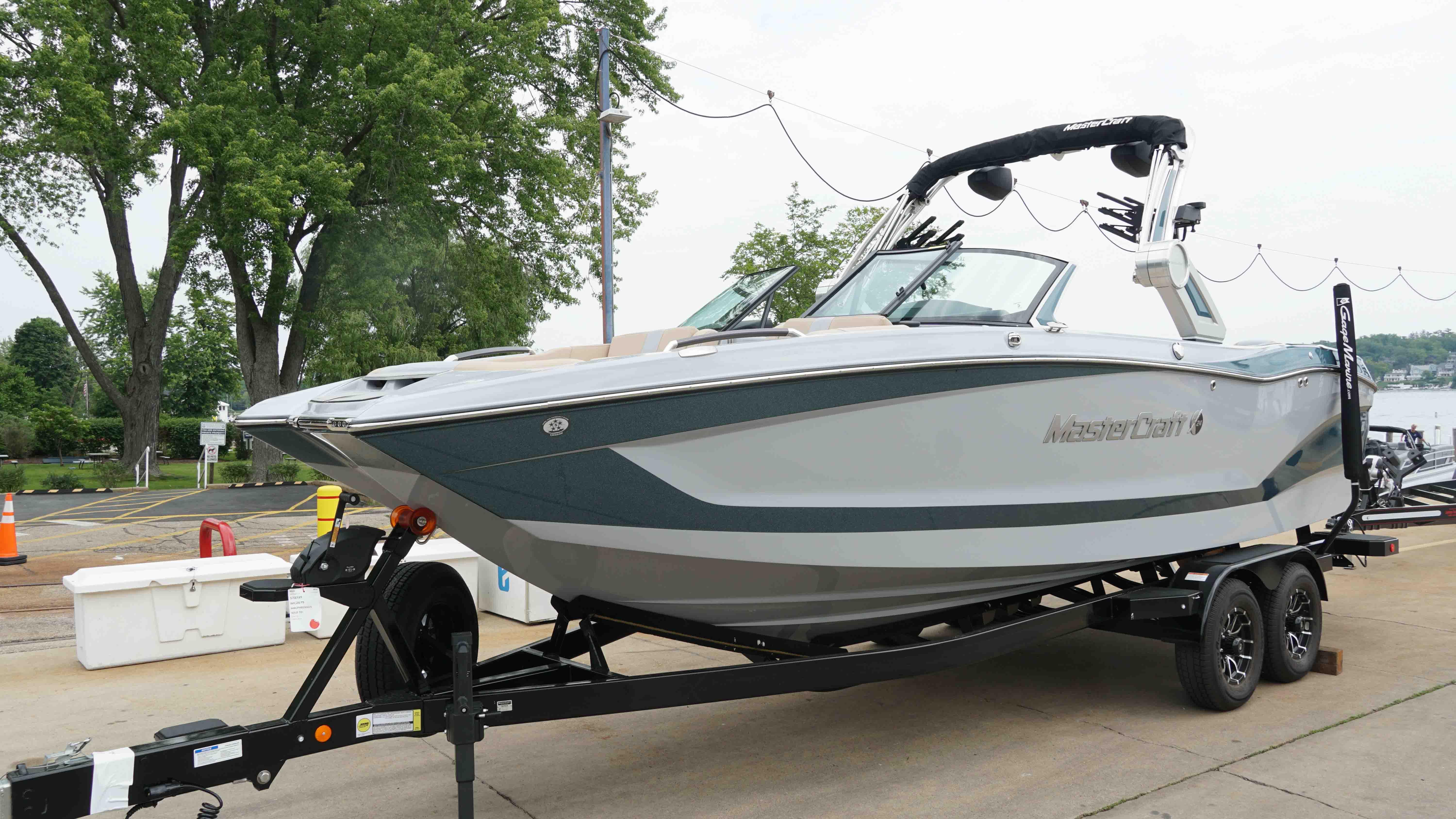 2025 MasterCraft X24 - 2