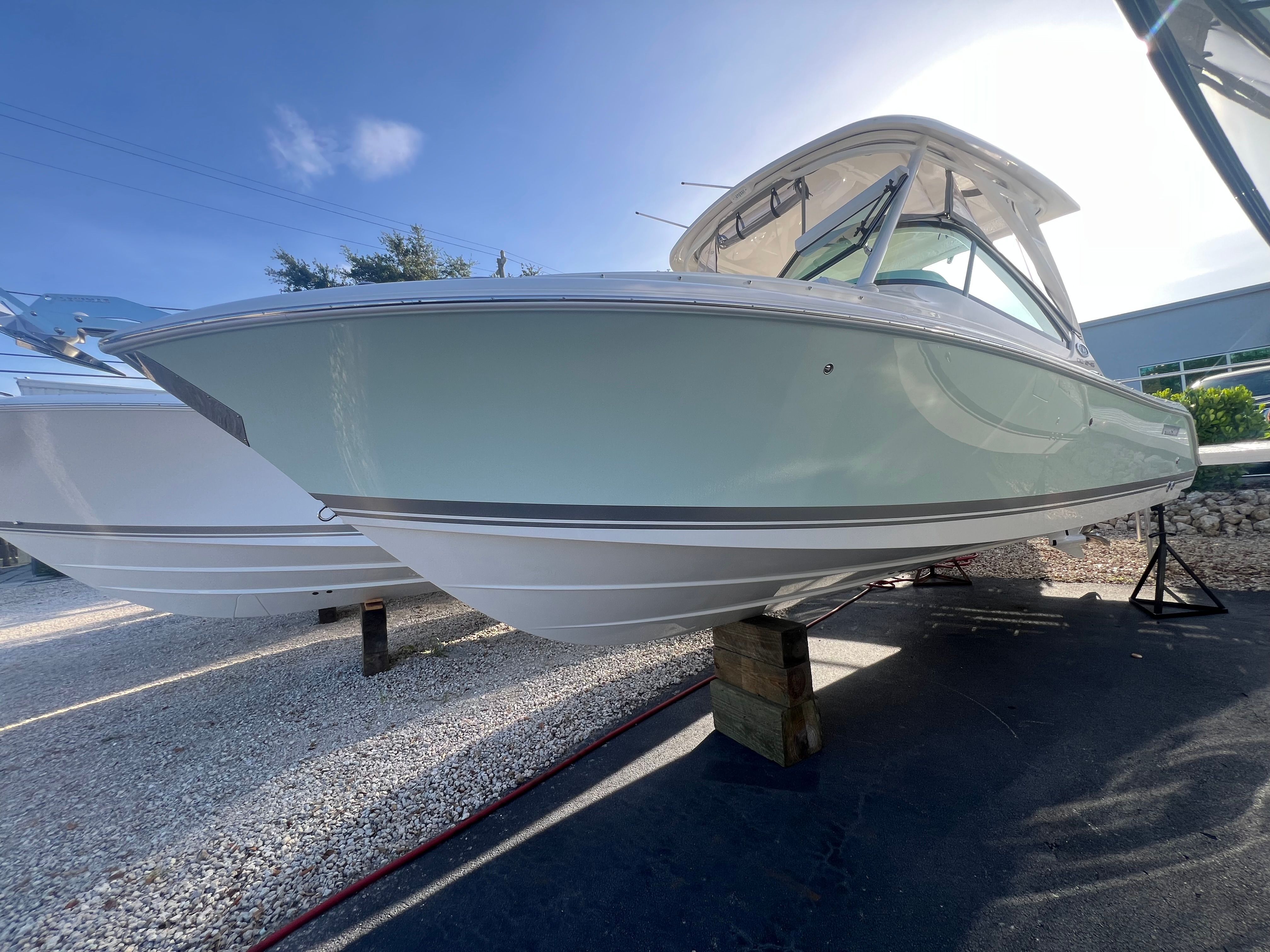 2026 Pursuit DC 246 Dual Console