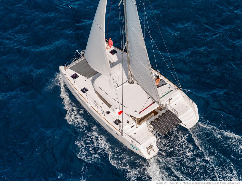 2016 Lagoon 39