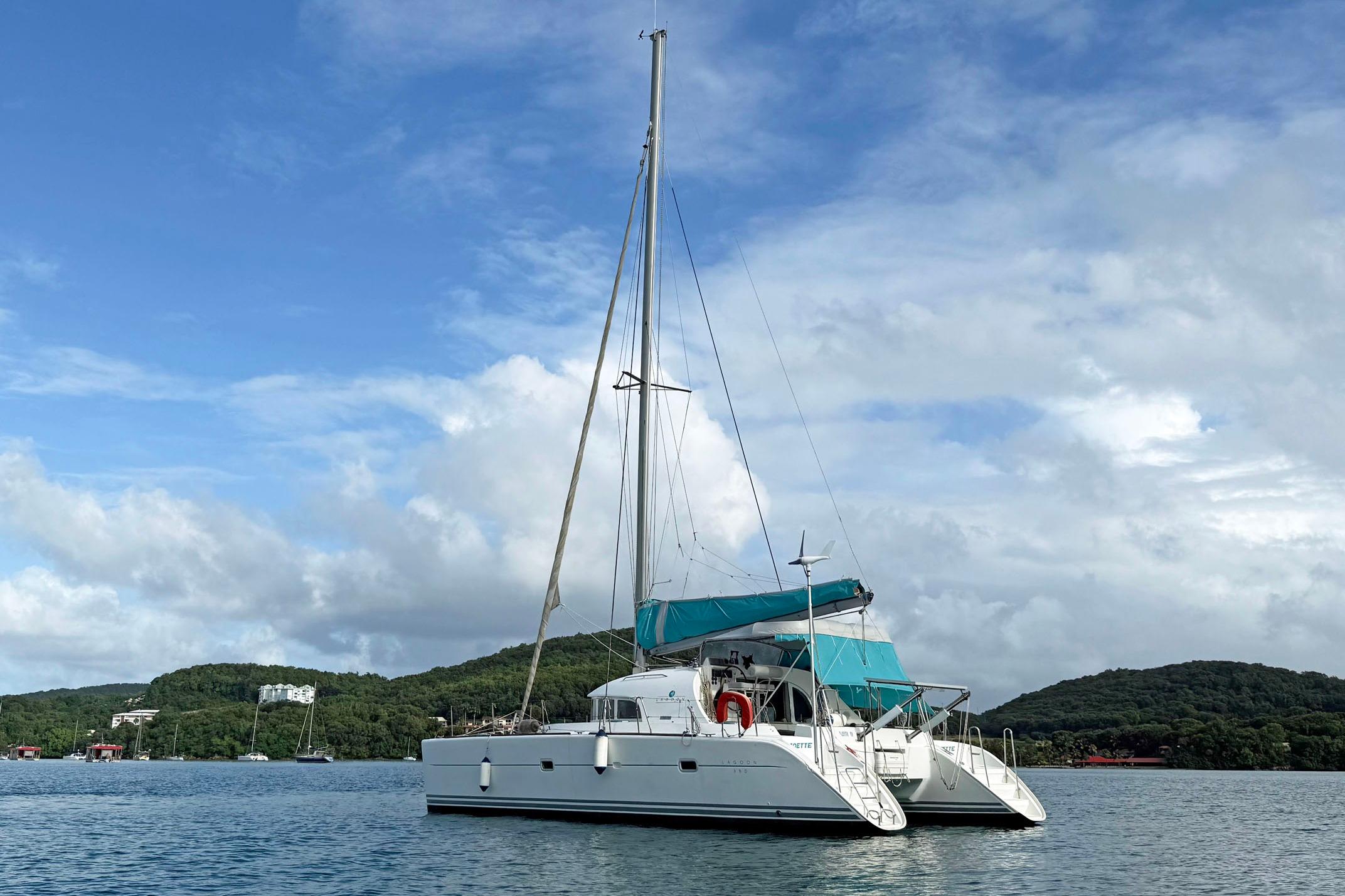 2003 Lagoon 380