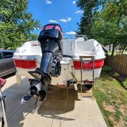 2005 Mariah DX212 - 10
