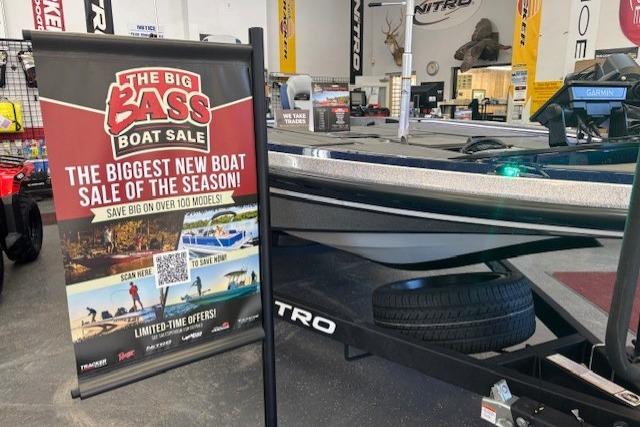 2026 Nitro Z19 XL boat displayed at Big Bass Boat Sale event.