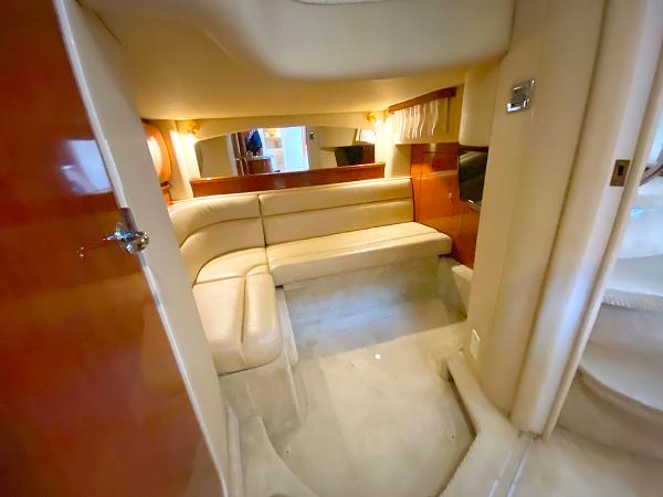 Mid cabin