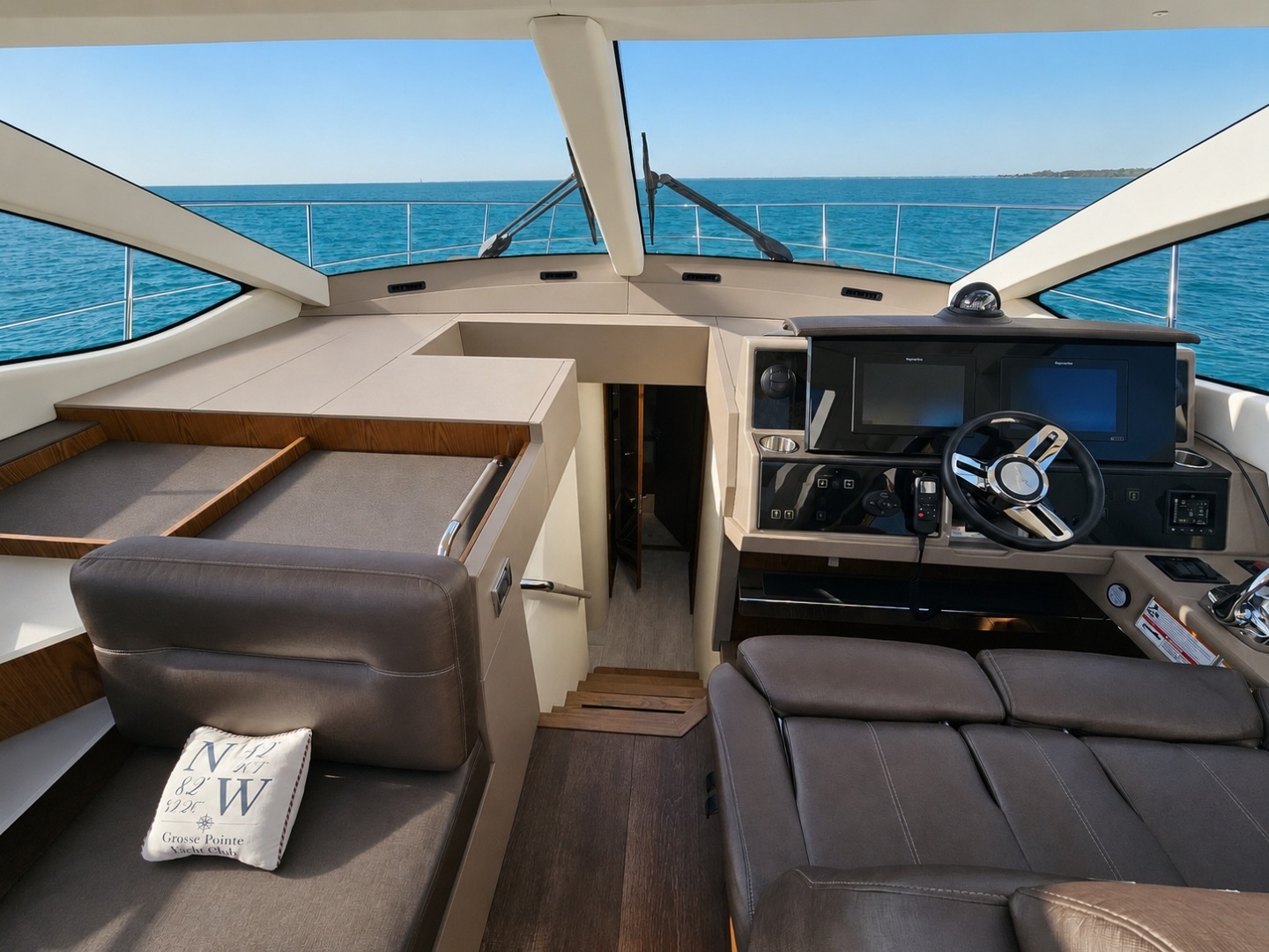 2019 Sea Ray 520 Sundancer - Image 29
