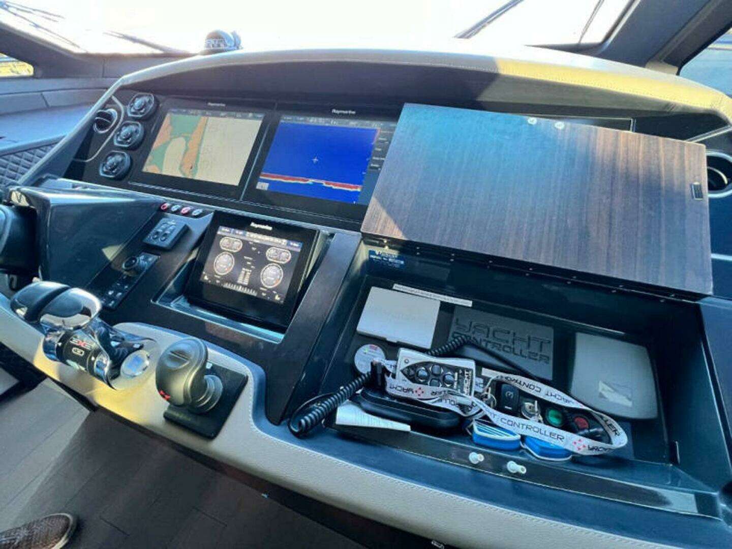 2020 Fairline Squadron - Image 60