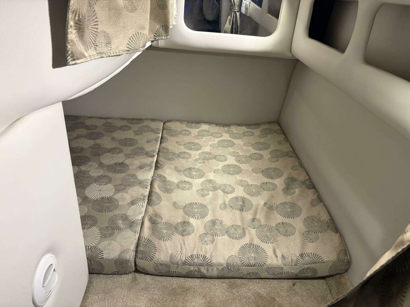 2019 Crownline 264 CR - Image 30