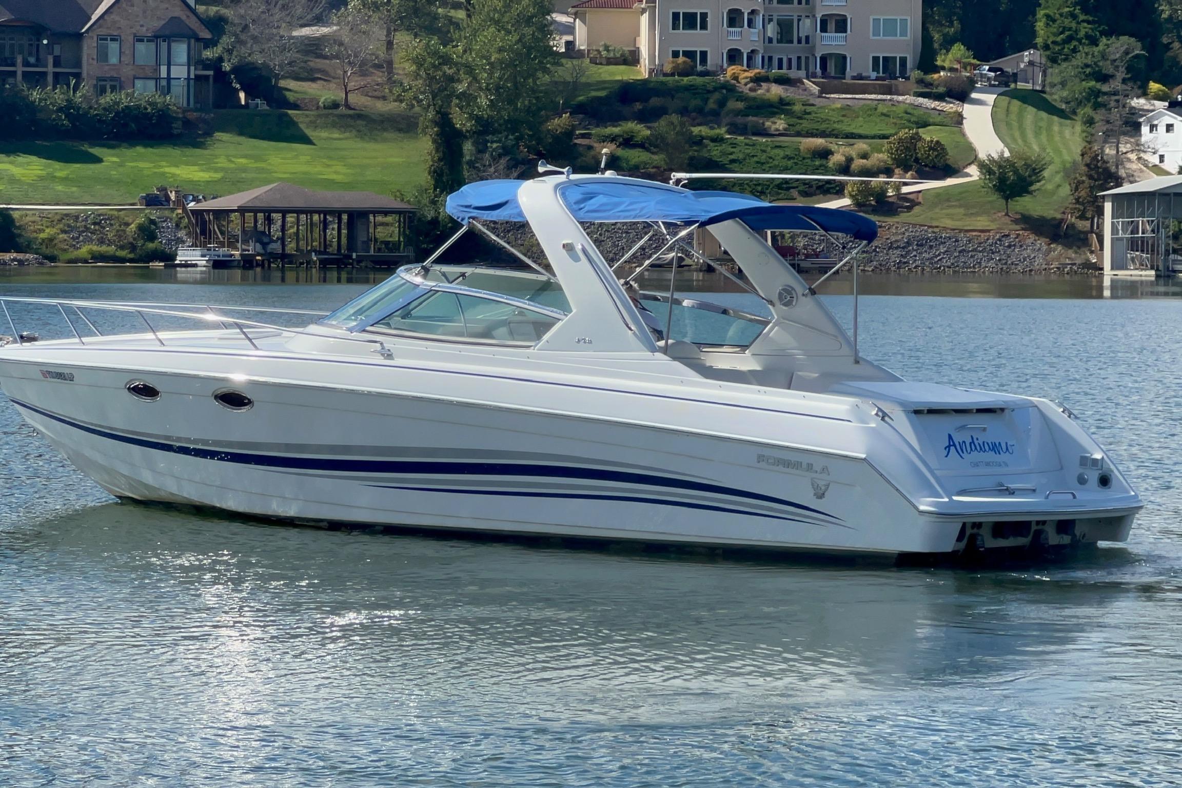 2004 Formula 330 Sun Sport