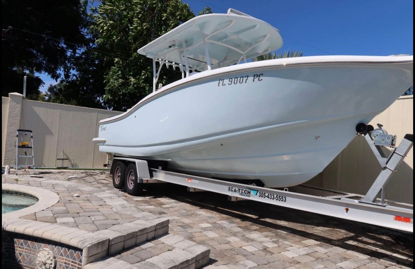 2004 Scout 280 Sportfish - 2