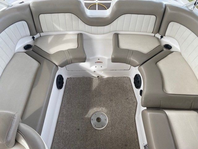 2009 Yamaha Boats 232 Limited S - 4