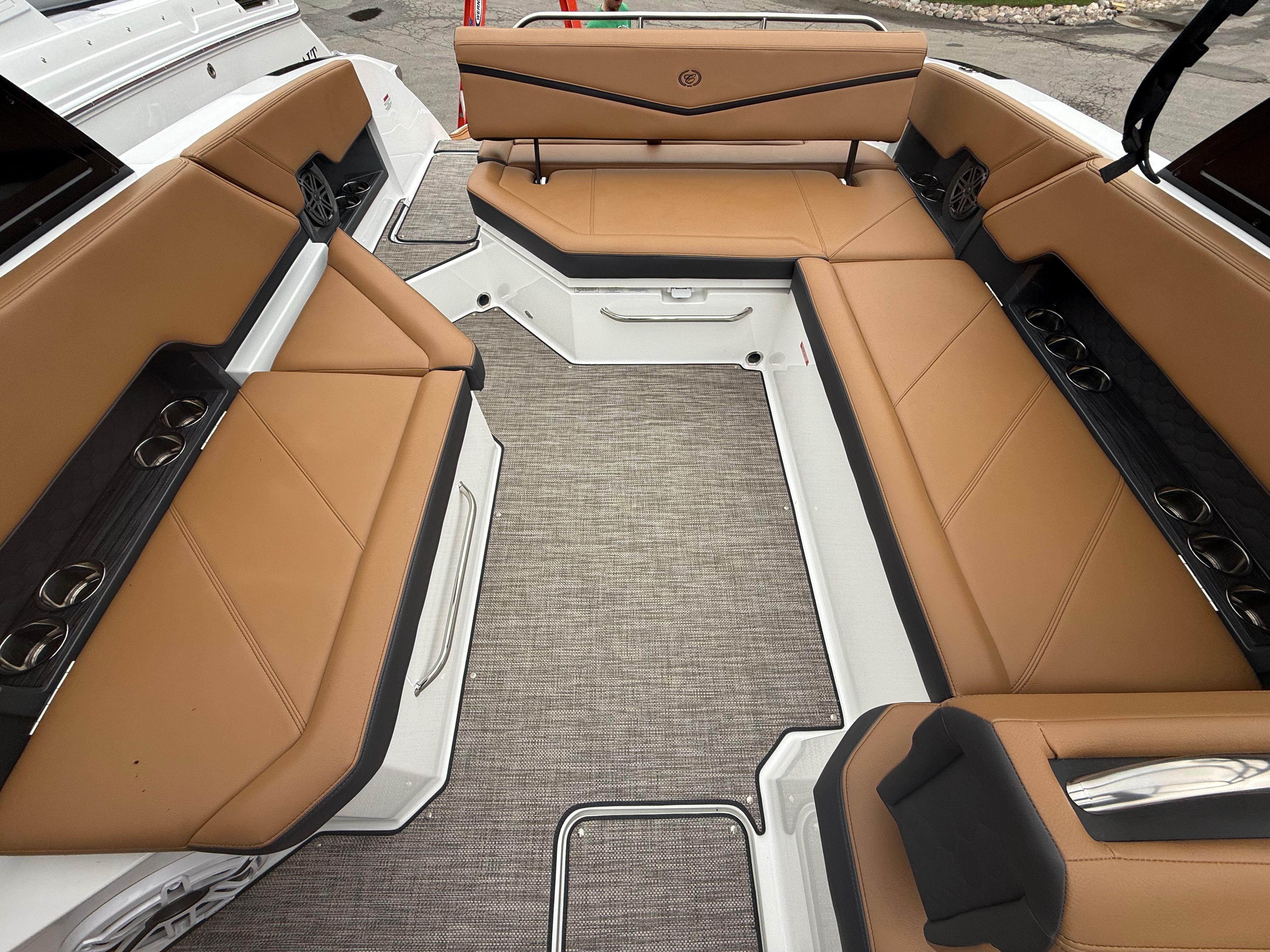 2026 Cobalt R8 Surf - 22