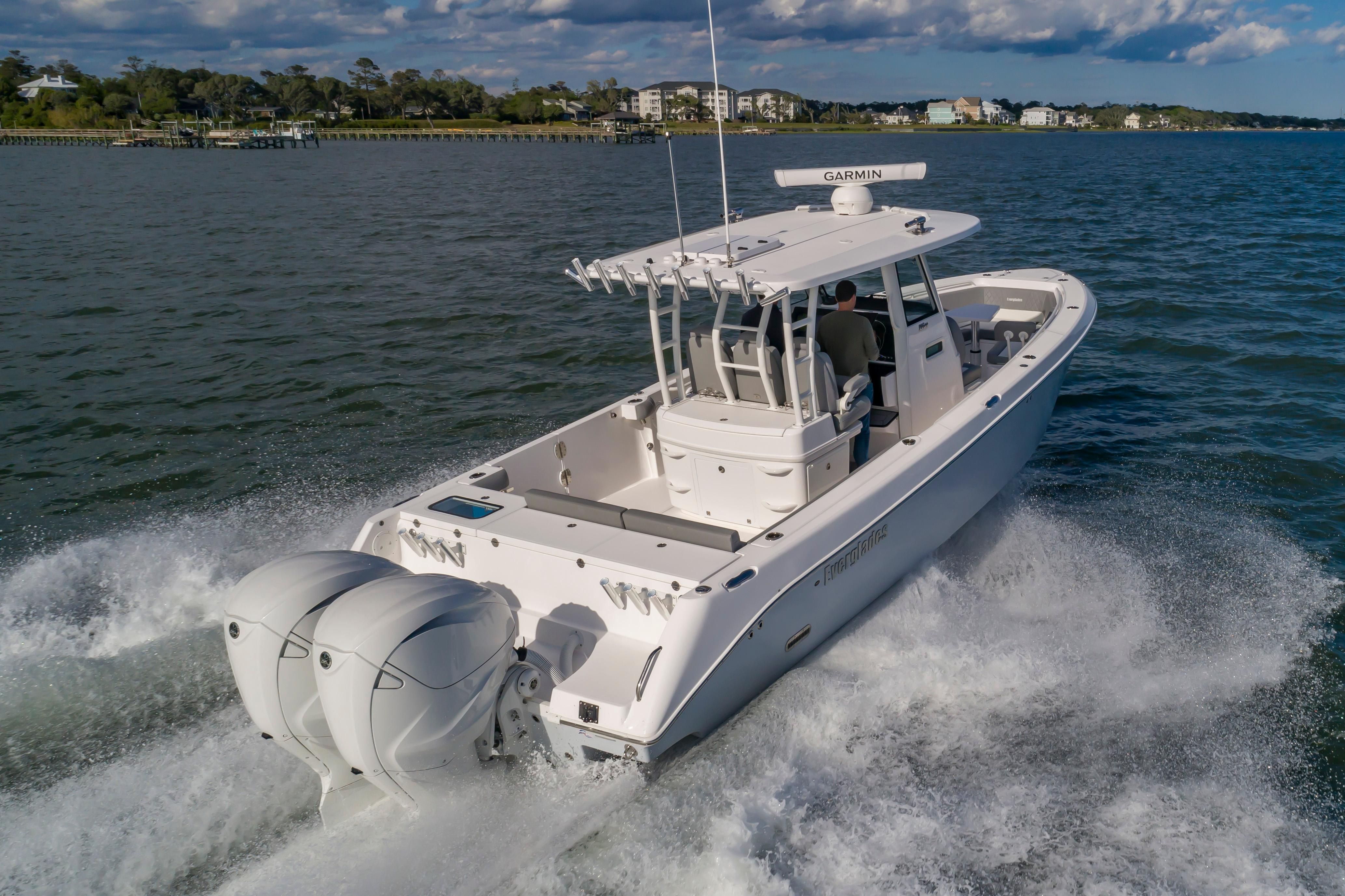 2023 Everglades 335 Center Console - 3