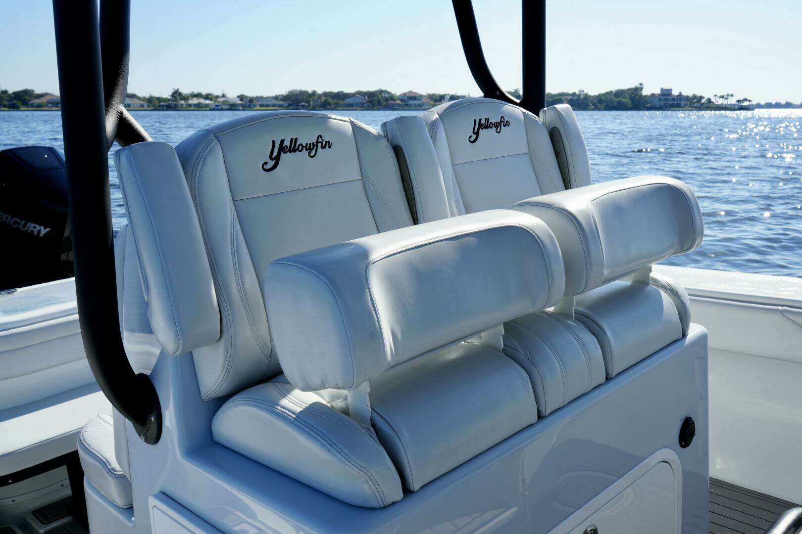 2023 Yellowfin 32 Offshore - Image 24