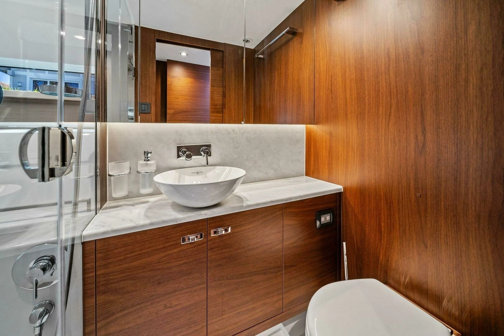 2023 Princess F50 - Image 40