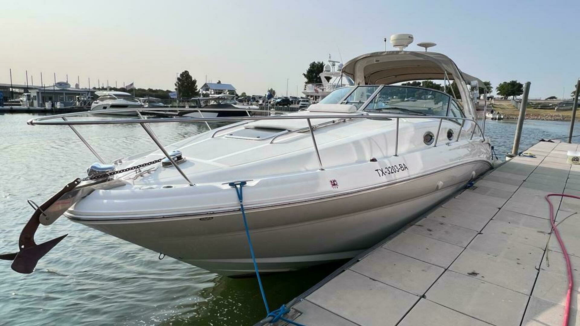 2005 Sea Ray Sundancer 320 - Image 3
