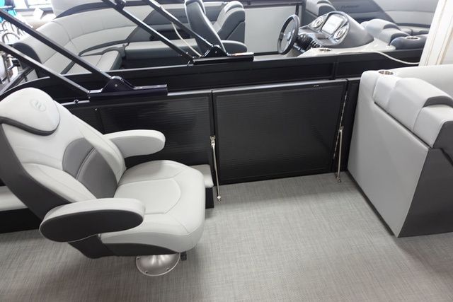 2023 Flagship Pontoons Discover Rear Fish D22 RF - 7