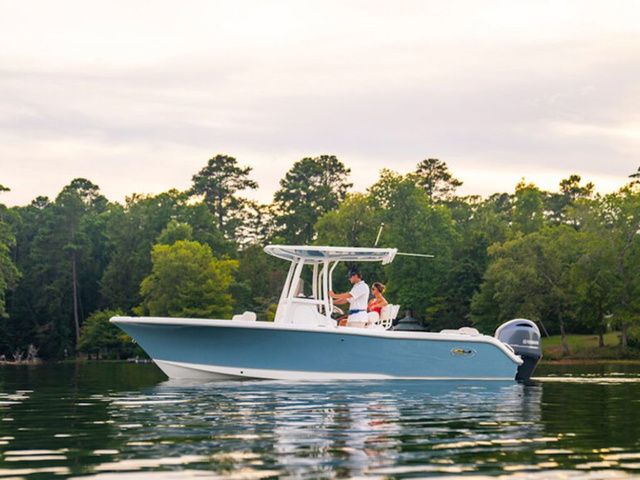 2027 Sea Hunt Ultra 234 - 2