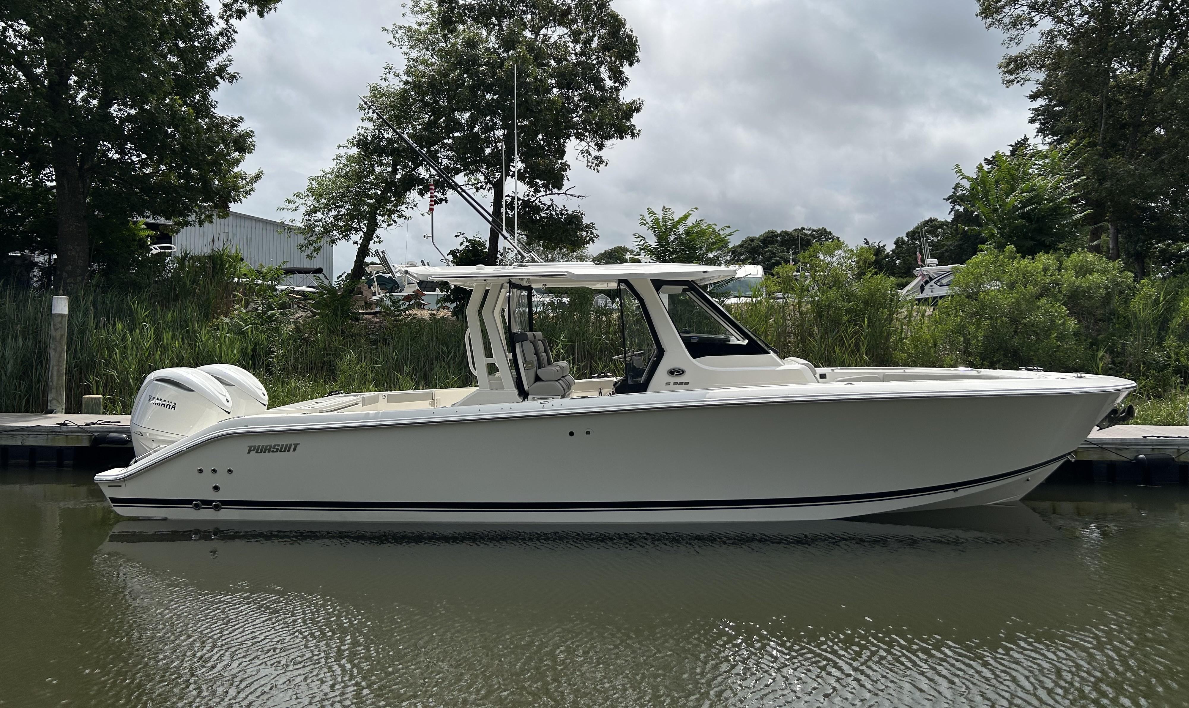 2026 Pursuit S 328 Sport
