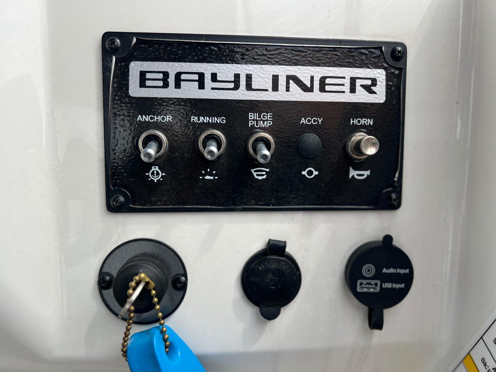 2023 Bayliner M17 - 17