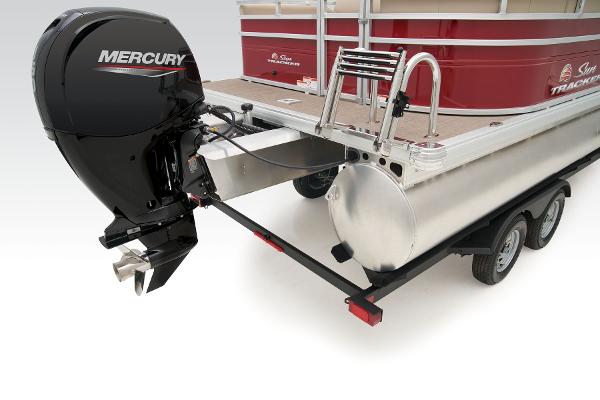 Manufacturer Provided Image: Sun Tracker Party Barge 22 RF DLX