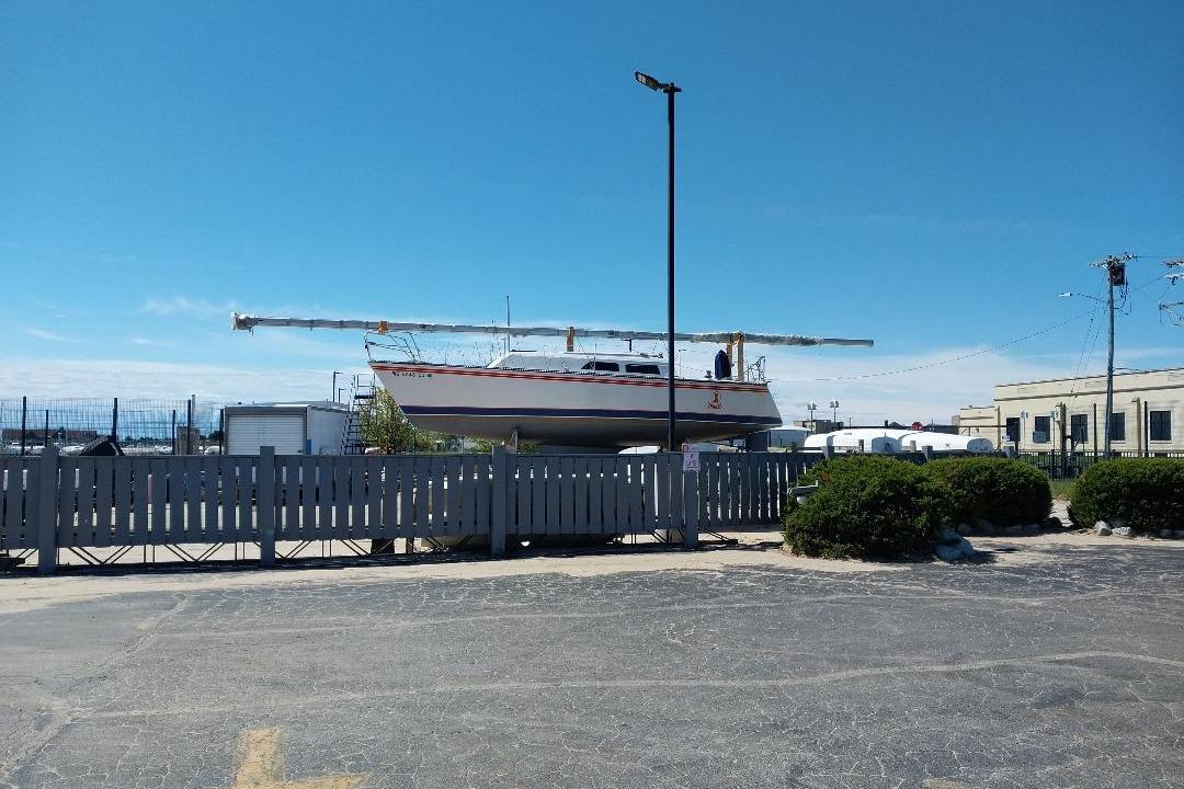 1983 Express 30