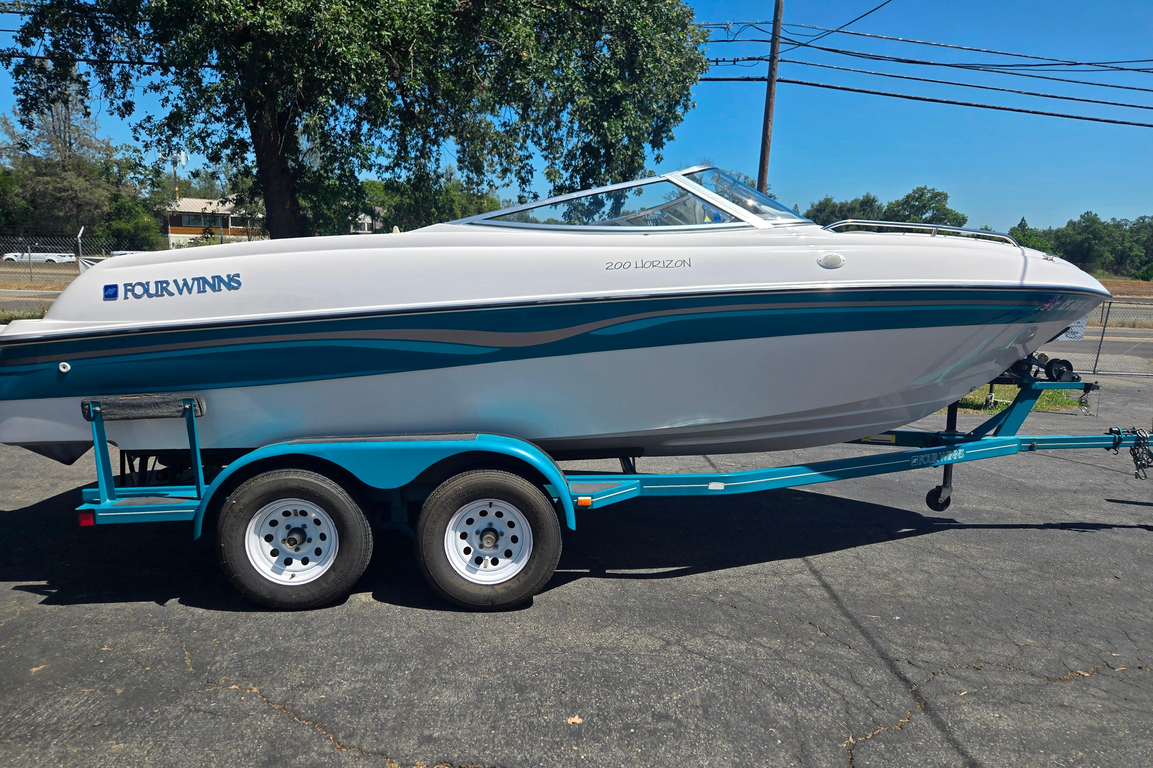 1996 Four Winns 200 Horizon