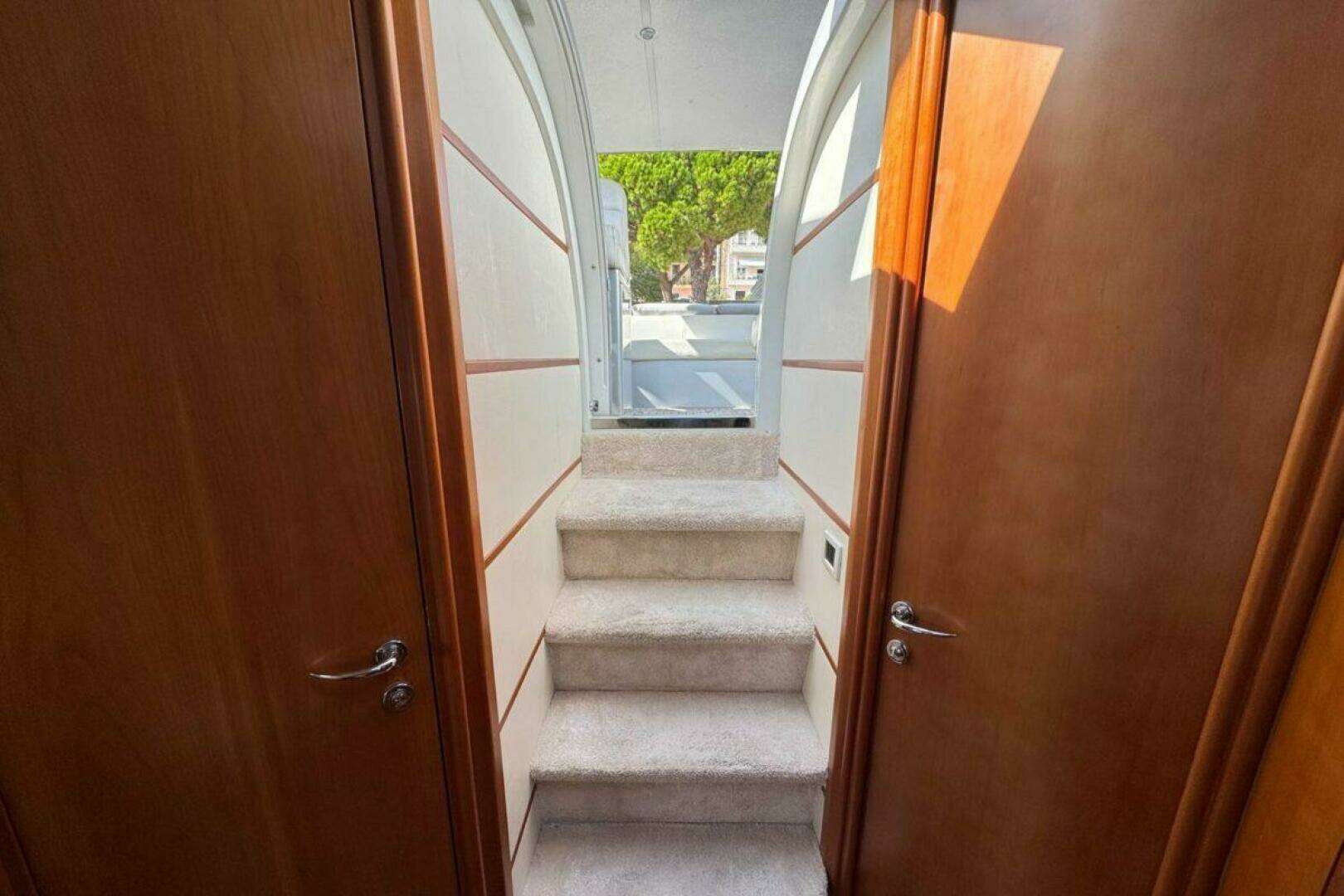 2007 Pershing Pershing 50 - Image 12