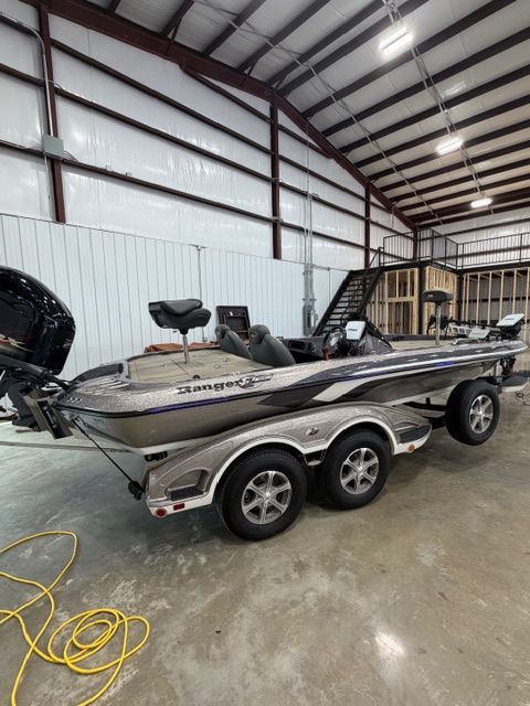 2011 Ranger Z520 Comanche