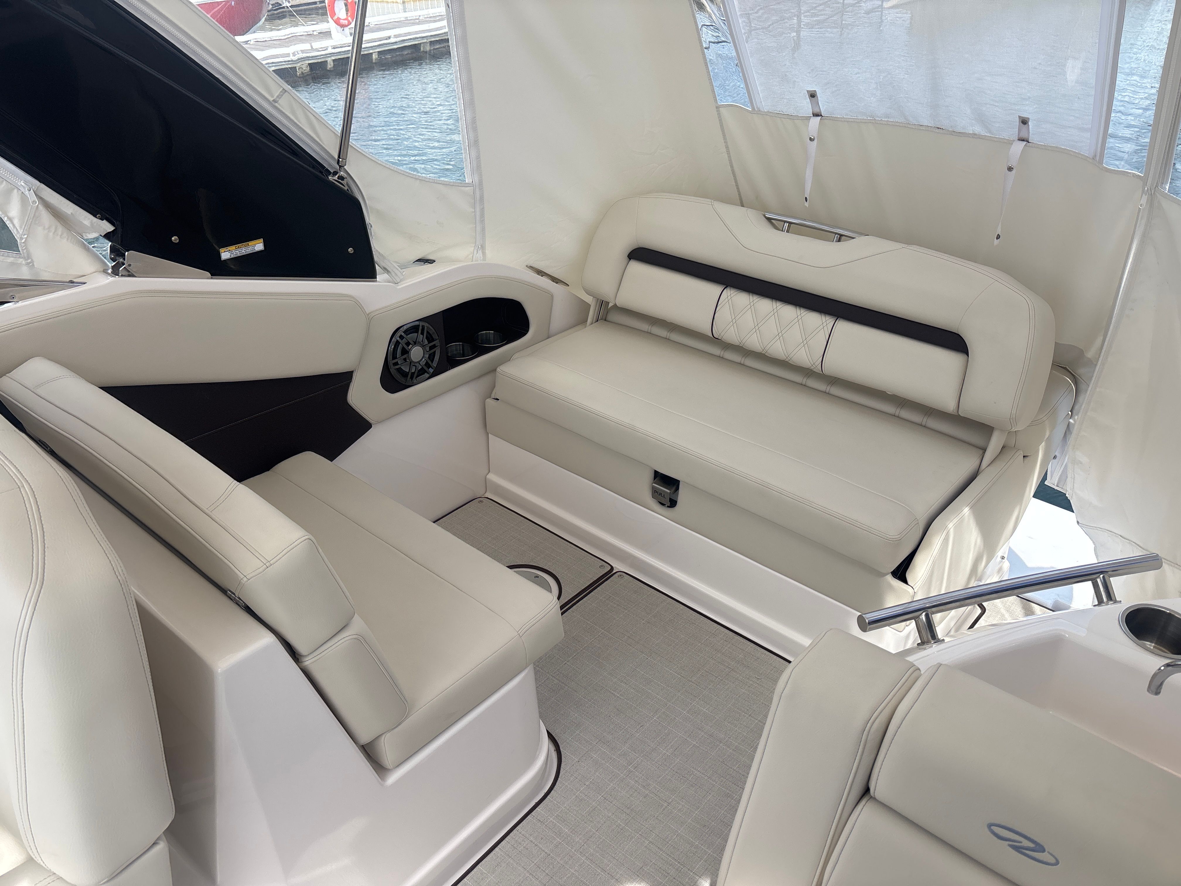 2025 Regal 28 Express - 5