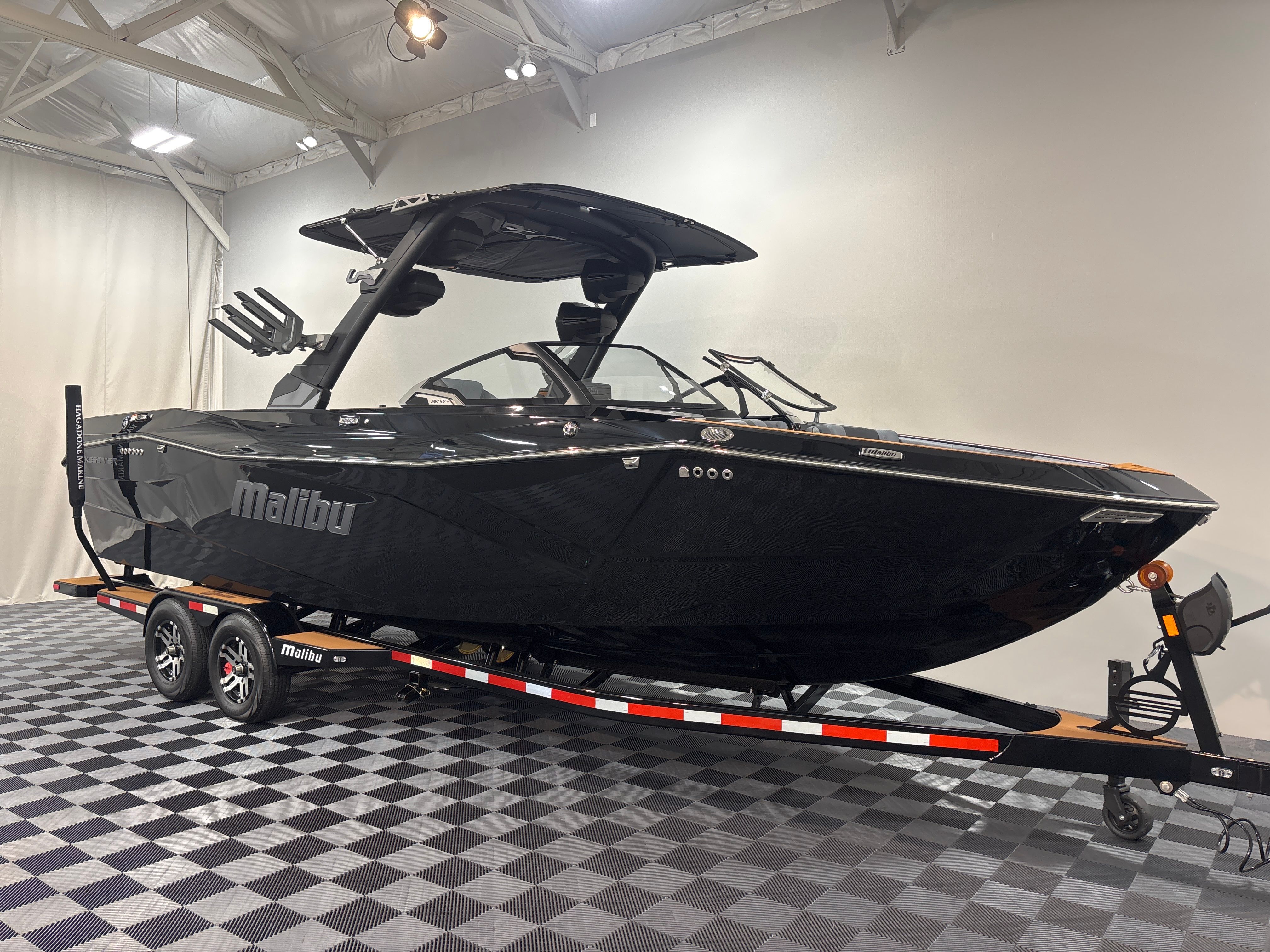 2026 Malibu 26 LSV - 2
