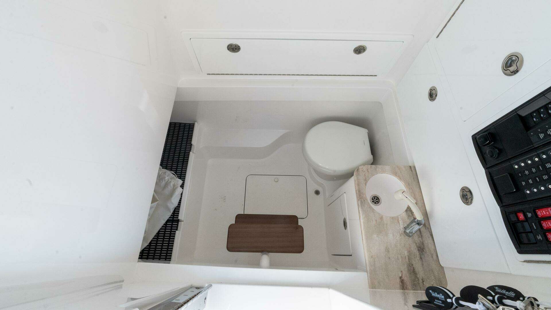2027 Valhalla Boatworks V37 Center Console - Image 48