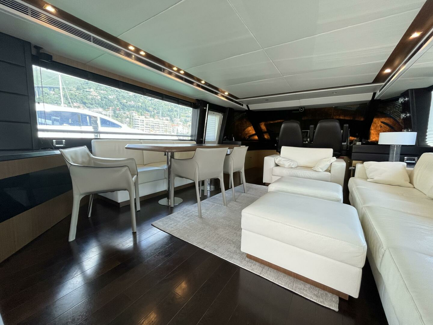 2011 Azimut Magellano 74' - Image 14
