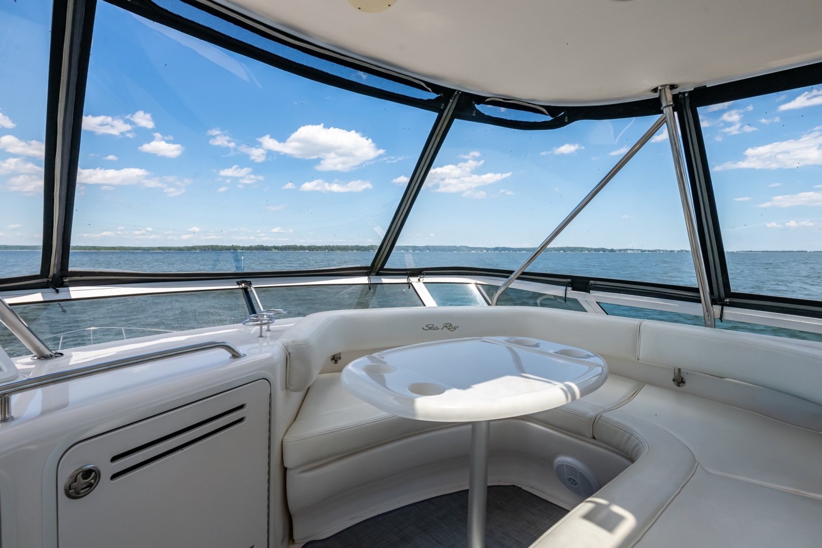 2004 Sea Ray 480 Sedan Bridge - Image 45