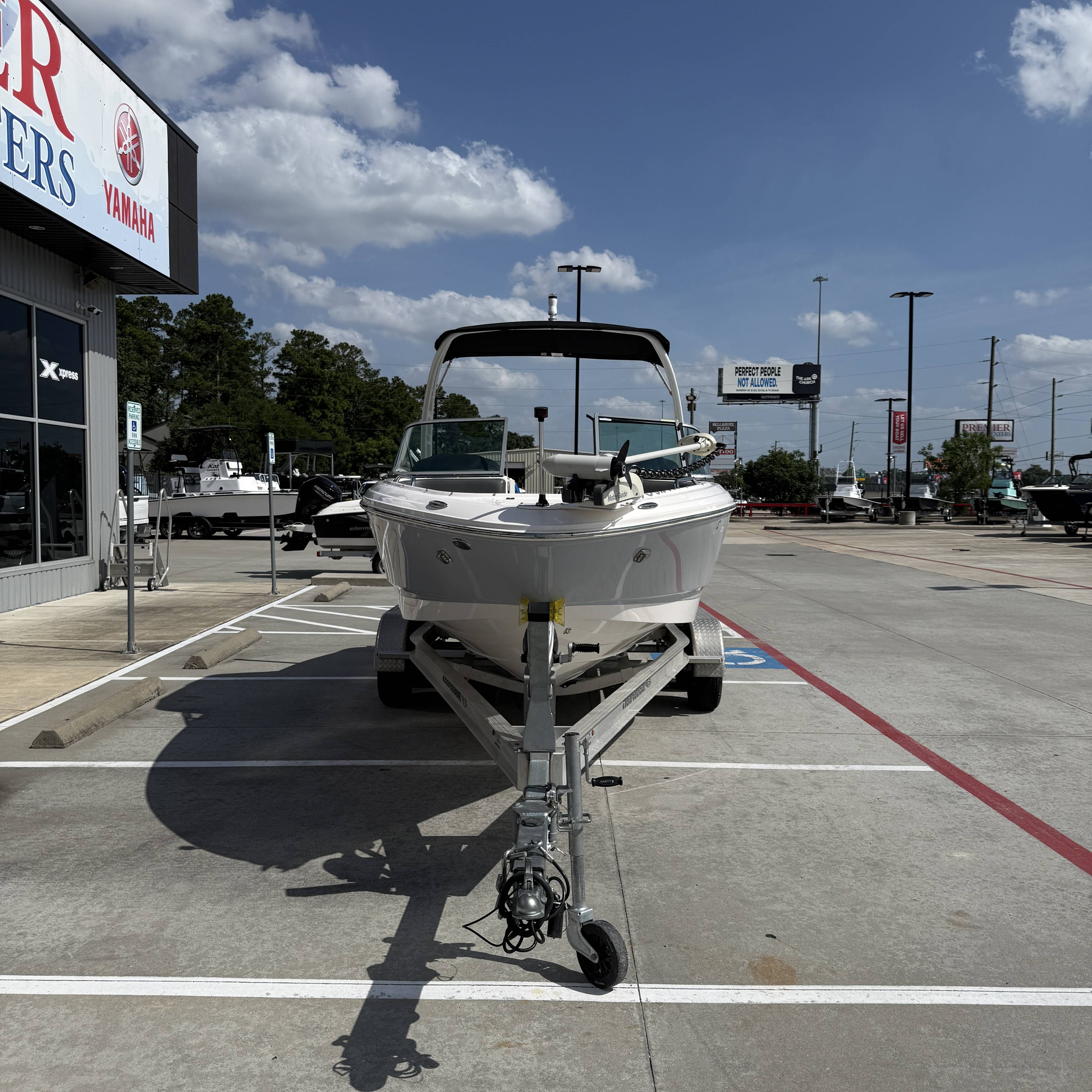 2023 Chaparral 21 H2O Ski & Fish - 8